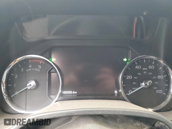 2019 Ford F-350 XL with VIN 1FT8W3BT4KEG86558, listed as a Copart auction lot 59364425 with 152,253 mi miles and Salvage title. Bid and sale history available at DreamBid. Image 9.