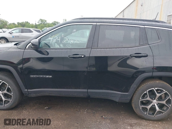 2024 Jeep Compass Limited with VIN 3C4NJDCN9RT151212, listed as a IAAI auction lot 42424870 with 19,032 mi miles and . Bid and sale history available at DreamBid. Image 14.