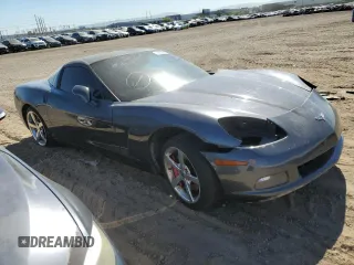 2009 Chevrolet Corvette 3LT z VIN 1G1YY26W195113502, wystawiony jako Copart lot #77655904 z przebiegiem 106 534 mil mil oraz Czysty tytuł • Clean title. Historia ofert i sprzedaży dostępna na DreamBid. Obrazek 4.