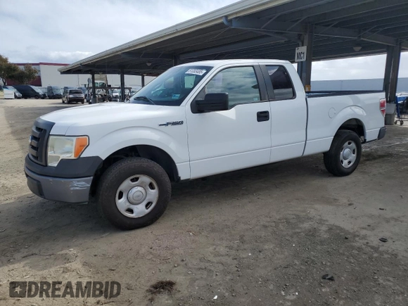 2009 Ford F-150 STX with VIN 1FTRX12W49FA84442, listed as a Copart auction lot 51333485 with 143,529 mi miles and Clean Title. Bid and sale history available at carsss.com. Image 1.