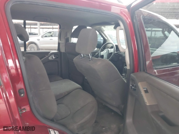 2011 Nissan Pathfinder SV with VIN 5N1AR1NNXBC609128, listed as a IAAI auction lot 41562304 with 198,176 mi miles. Bid and sale history available at carsss.com. Image 8.