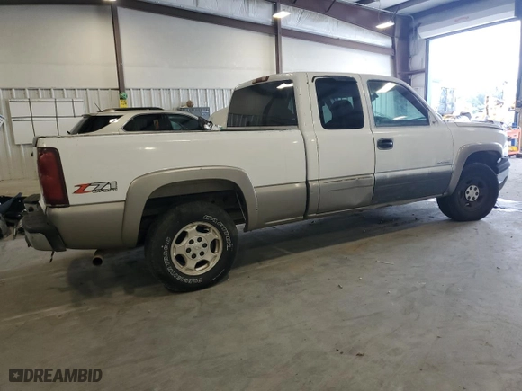 2003 Chevrolet Silverado 1500 LS with VIN 1GCEK19T23Z153496, listed as a Copart auction lot 64432614 with 179,119 mi miles and Salvage Title. Bid and sale history available at carsss.com. Image 3.