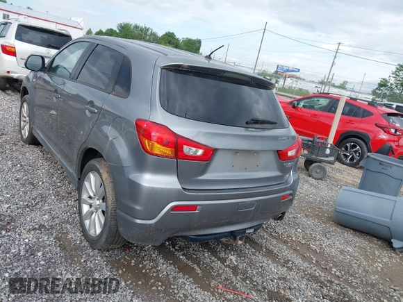 2011 Mitsubishi Outlander SE with VIN JA4AR4AU9BZ006097, listed as a IAAI auction lot 42503829 with 246,320 mi miles and . Bid and sale history available at DreamBid. Image 3.