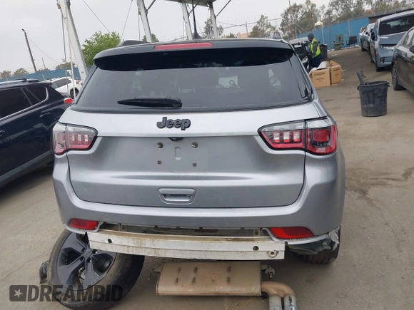 2019 Jeep Compass Latitude с VIN 3C4NJCBB7KT617761, выставлен на аукционе IAAI как лот 42034947 с пробегом 114 839 миль миль и . История ставок и продаж доступна на DreamBid. Изображение 17.