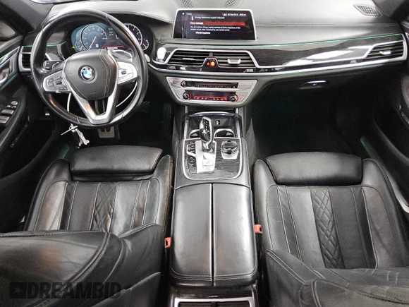 2018 BMW 7 Series ALPINA B7 xDrive z VIN WBA7F2C51JG423580, wystawiony jako Copart lot #49334015 z przebiegiem 118 513 mil mil oraz Czysty tytuł • Clean title. Historia ofert i sprzedaży dostępna na DreamBid. Obrazek 8.