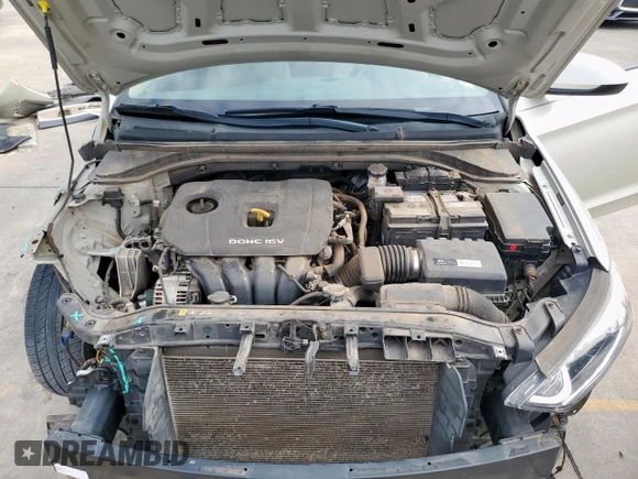 2017 Hyundai Elantra SE z VIN 5NPD84LF9HH022742, wystawiony jako Copart lot #58132135 z przebiegiem 89 798 mil mil oraz Szkoda całkowita • Salvage title. Historia ofert i sprzedaży dostępna na DreamBid. Obrazek 11.