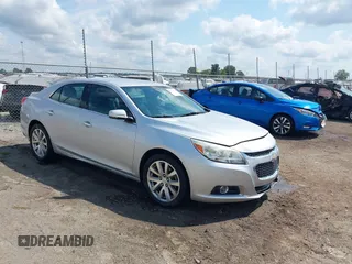 2016 Chevrolet Malibu Limited LTZ with VIN 1G11E5SAXGU142716, listed as a IAAI auction lot 40064815 with 260,881 mi miles. Bid and sale history available at carsss.com. Image 1.