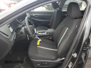 2023 Hyundai Sonata SEL z VIN KMHL64JA4PA322263, wystawiony jako Copart lot #55562385 z przebiegiem 32 979 mil mil oraz Nie do naprawy • Non repairable. Historia ofert i sprzedaży dostępna na DreamBid. Obrazek 7.