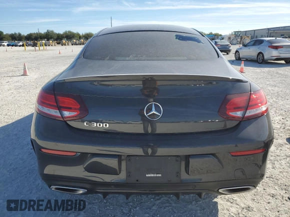 2021 Mercedes-Benz C 300 z VIN W1KWJ8DB3MG066286, wystawiony jako Copart lot #87467674 z przebiegiem 36 856 mil mil oraz Szkoda całkowita • Salvage title. Historia ofert i sprzedaży dostępna na DreamBid. Obrazek 6.