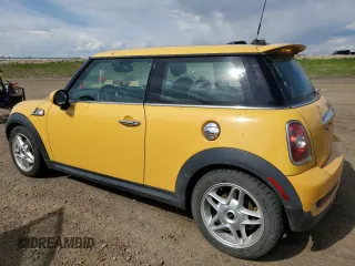 2009 MINI Hardtop S with VIN WMWMF73539TW85832, listed as a Copart auction lot 57343575 with 172,564 mi miles and Clean title. Bid and sale history available at DreamBid. Image 2.