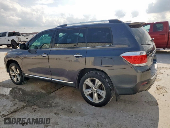 2013 Toyota Highlander Limited with VIN 5TDYK3EH2DS114761, listed as a Copart auction lot 55161005 with 197,675 mi miles and Salvage title. Bid and sale history available at DreamBid. Image 2.