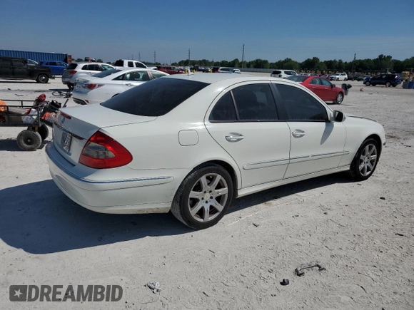 2008 Mercedes-Benz E-Class Luxury 3.5L with VIN WDBUF56X98B267492, listed as a Copart auction lot 48889405 with 151,976 mi miles and Salvage Title. Bid and sale history available at carsss.com. Image 3.
