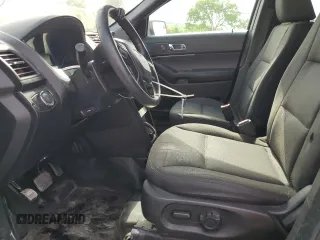 2017 Ford Police Interceptor Utility z VIN 1FM5K8AR7HGD65253, wystawiony jako Copart lot #55080425 z przebiegiem 181 397 mil mil oraz Szkoda całkowita • Salvage title. Historia ofert i sprzedaży dostępna na DreamBid. Obrazek 7.