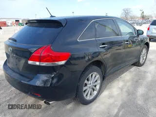 2009 Toyota Venza with VIN 4T3ZE11A69U008926, listed as a IAAI auction lot 42010219 with 139,401 mi miles and . Bid and sale history available at carsss.com. Image 4.
