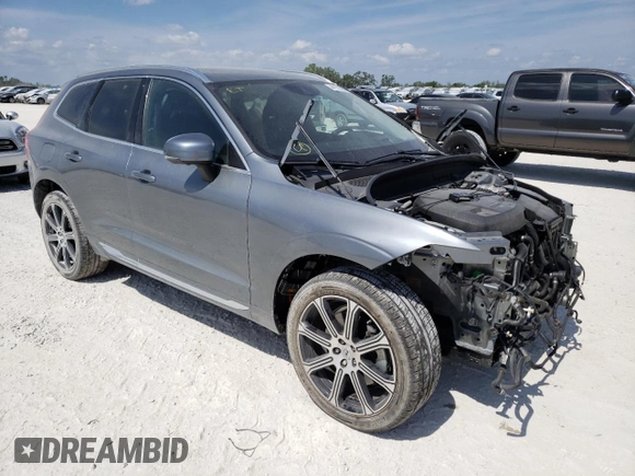2018 Volvo XC60 Inscription with VIN LYVBR0DL2JB100799, listed as a Copart auction lot 44173083 with 42,777 mi miles. Bid and sale history available at carsss.com. Image 4.