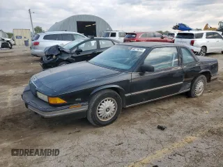 1991 Buick Regal with VIN 2G4WB14L2M1807172, listed as a Copart auction lot 68718244 with 92,450 mi miles and Salvage Title. Bid and sale history available at DreamBid. Image 1.