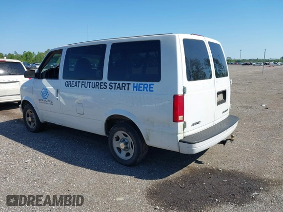 2005 Chevrolet Astro with VIN 1GNDM19X15B125037, listed as a IAAI auction lot 42027571 with 260,176 mi miles. Bid and sale history available at carsss.com. Image 3.