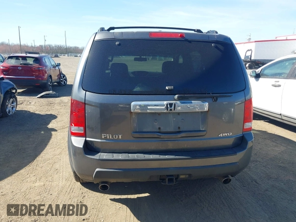 2011 Honda Pilot EX-L with VIN 5FNYF4H69BB015375, listed as a IAAI auction lot 41826235 with 199,171 mi miles and . Bid and sale history available at carsss.com. Image 16.