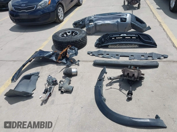 2017 Ram 1500 Rebel with VIN 1C6RR7YT5HS502546, listed as a IAAI auction lot 40218006 with 118,546 mi miles and . Bid and sale history available at DreamBid. Image 12.