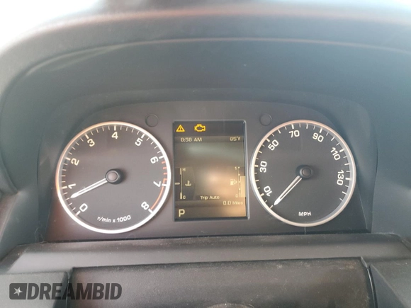 2011 Land Rover LR4 HSE с VIN SALAG2D44BA556018, выставлен на аукционе Copart как лот 63485725 с пробегом Не указан миль и Чистый • Clean title. История ставок и продаж доступна на DreamBid. Изображение 9.