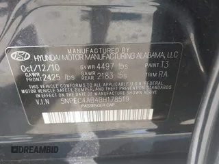 2011 Hyundai Sonata SE z VIN 5NPEC4AB4BH178519, wystawiony jako IAAI lot #42369746 z przebiegiem 107 067 mil mil oraz . Historia ofert i sprzedaży dostępna na DreamBid. Obrazek 9.