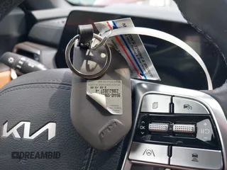 2024 Kia Telluride EX X-Line z VIN 5XYP3DGC6RG435643, wystawiony jako IAAI lot #42279212 z przebiegiem 10 069 mil mil oraz . Historia ofert i sprzedaży dostępna na DreamBid. Obrazek 11.