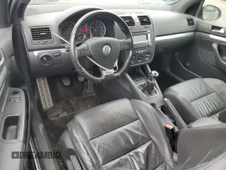 2008 Volkswagen GTI z VIN WVWEV71K58W243912, wystawiony jako Copart lot #71372864 z przebiegiem 101 272 mil mil oraz Czysty tytuł • Clean title. Historia ofert i sprzedaży dostępna na DreamBid. Obrazek 8.