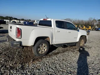 2017 GMC Canyon 2WD SLE with VIN 1GTG5CEA4H1149827, listed as a Copart auction lot 45521665 with 129,084 mi miles and Salvage Title. Bid and sale history available at carsss.com. Image 3.