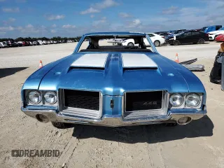 1971 Oldsmobile Cutlass z VIN 336871R114260, wystawiony jako Copart lot #74089014 z przebiegiem 343 583 mil mil oraz Szkody całkowita. Historia ofert i sprzedaży dostępna na DreamBid. Obrazek 5.