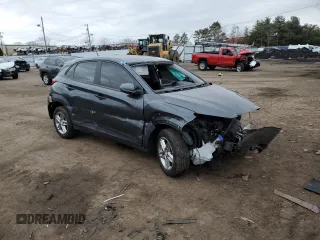 2020 Hyundai Kona SE with VIN KM8K12AAXLU467704, listed as a Copart auction lot 46981715 with 0 mi miles and Salvage Title. Bid and sale history available at carsss.com. Image 4.