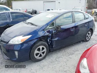 2013 Toyota Prius One with VIN JTDKN3DU8D1717206, listed as a IAAI auction lot 41723313 with 124,111 mi miles. Bid and sale history available at carsss.com. Image 17.