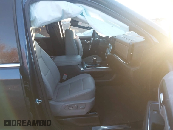 2023 GMC Sierra 1500 SLT z VIN 3GTUUDE89PG263119, wystawiony jako IAAI lot #41455629 z przebiegiem 25 629 mil mil oraz . Historia ofert i sprzedaży dostępna na DreamBid. Obrazek 5.