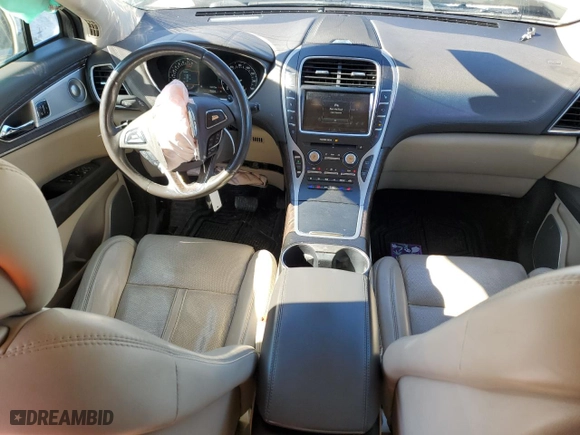 2016 Lincoln MKX Reserve with VIN 2LMPJ8LPXGBL44575, listed as a Copart auction lot 42421445 with 194,172 mi miles and Salvage Title. Bid and sale history available at carsss.com. Image 8.