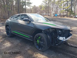 2023 Lamborghini Urus S z VIN ZPBUB3ZL5PLA27321, wystawiony jako IAAI lot #40938653 z przebiegiem 9 023 mil mil oraz . Historia ofert i sprzedaży dostępna na DreamBid. Obrazek 6.