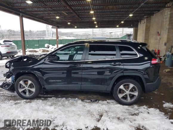 2019 Jeep Cherokee Limited with VIN 1C4PJMDX9KD471764, listed as a IAAI auction lot 41556755 with 45,000 mi miles and . Bid and sale history available at carsss.com. Image 14.