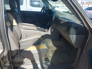2003 GMC Yukon SLT with VIN 1GKEC13Z93R238513, listed as a IAAI auction lot 41762182 with 1 mi miles. Bid and sale history available at carsss.com. Image 5.