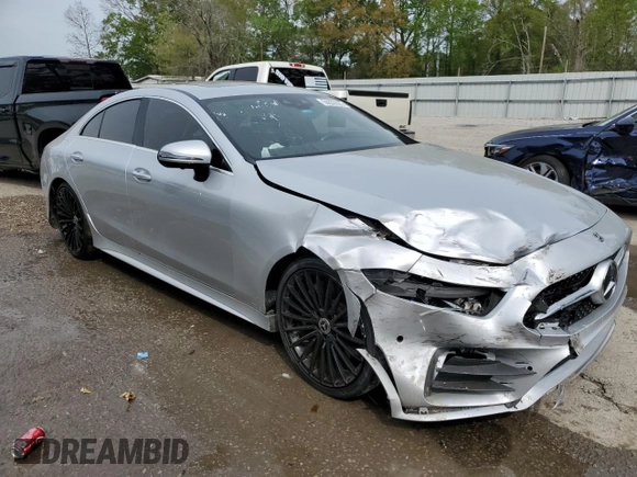 2019 Mercedes-Benz CLS 450 with VIN WDD2J5JB7KA028318, listed as a Copart auction lot 50853025 with 79,964 mi miles and Salvage title. Bid and sale history available at DreamBid. Image 4.