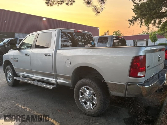2015 Ram 2500 SLT with VIN 3C6TR5DT1FG681687, listed as a Copart auction lot 62239405 with 155,755 mi miles and Clean title. Bid and sale history available at DreamBid. Image 3.