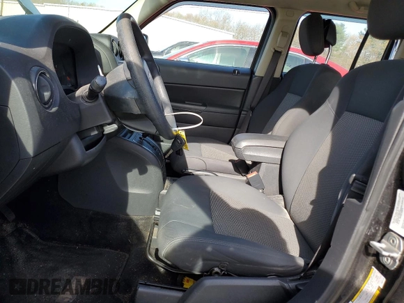 2010 Jeep Patriot Sport with VIN 1J4NF2GB0AD571175, listed as a Copart auction lot 54985195 with 112,365 mi miles and Clean Title. Bid and sale history available at carsss.com. Image 7.