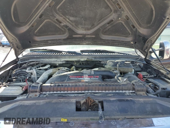2005 Ford F-350 XL with VIN 1FTWW31P25EA80854, listed as a Copart auction lot 50900185 with Not provided miles and Salvage title. Bid and sale history available at DreamBid. Image 12.