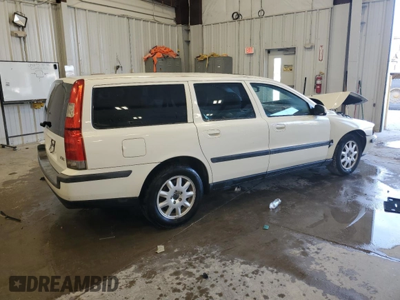 2001 Volvo V70 with VIN YV1SW61R112091223, listed as a Copart auction lot 73763734 with 0 mi miles and Non Repairable. Bid and sale history available at carsss.com. Image 3.