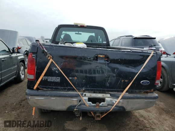 2000 Ford F-350 XL with VIN 1FTSX31L1YEA04863, listed as a Copart auction lot 47616965 with 239,016 mi miles and Clean title. Bid and sale history available at DreamBid. Image 6.
