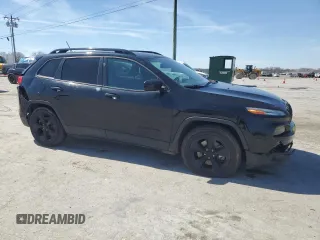 2018 Jeep Cherokee Latitude с VIN 1C4PJLCX4JD621239, выставлен на аукционе Copart как лот 49389275 с пробегом 180 542 миль миль и Списание • Salvage title. История ставок и продаж доступна на DreamBid. Изображение 4.