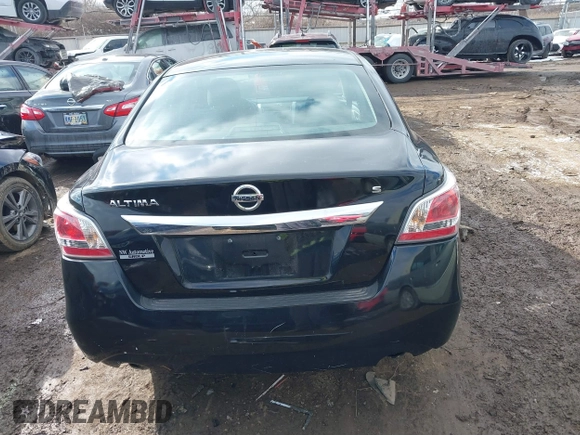 2015 Nissan Altima 2.5 S with VIN 1N4AL3AP0FC466159, listed as a IAAI auction lot 41617703 with 82,310 mi miles. Bid and sale history available at carsss.com. Image 17.