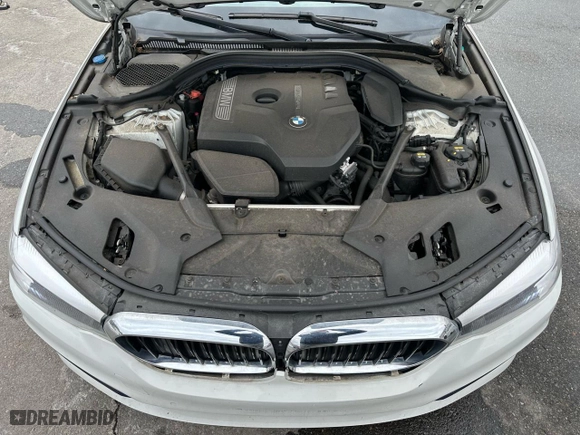 2018 BMW 5 Series 530i xDrive with VIN WBAJA7C59JWA72072, listed as a Copart auction lot 47039665 with 45,151 mi miles and Clean Title. Bid and sale history available at carsss.com. Image 6.