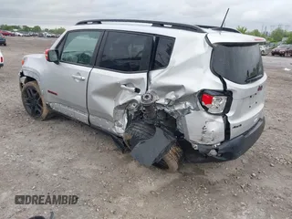 2020 Jeep Renegade Latitude z VIN ZACNJBBB0LPL76965, wystawiony jako IAAI lot #42319436 z przebiegiem 75 307 mil mil oraz . Historia ofert i sprzedaży dostępna na DreamBid. Obrazek 3.