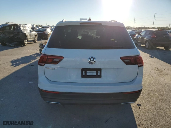 2021 Volkswagen Tiguan S with VIN 3VV1B7AX5MM063179, listed as a Copart auction lot 81851344 with 72,388 mi miles and Salvage Title. Bid and sale history available at carsss.com. Image 6.