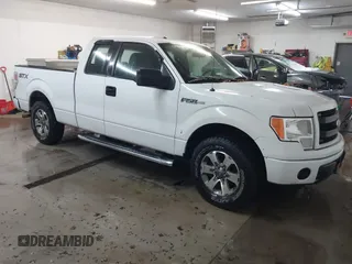 2014 Ford F-150 XL with VIN 1FTEX1CM3EFB15654, listed as a IAAI auction lot 41599447 with 148,481 mi miles. Bid and sale history available at carsss.com. Image 1.