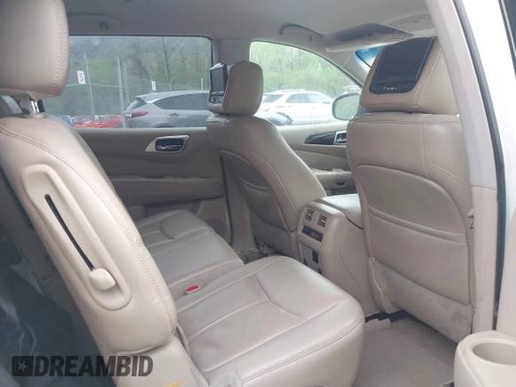 2015 Nissan Pathfinder SL with VIN 5N1AR2MM3FC642427, listed as a IAAI auction lot 42066272 with 137,523 mi miles and . Bid and sale history available at DreamBid. Image 8.