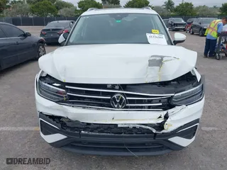 2022 Volkswagen Tiguan SE with VIN 3VV3B7AXXNM175325, listed as a IAAI auction lot 41326261 with 22,361 mi miles. Bid and sale history available at carsss.com. Image 12.